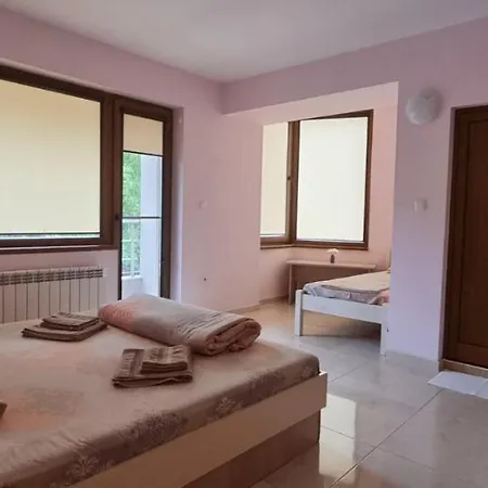 семеен илиевата къща Otel Sapareva Banya