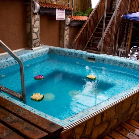 Otel семеен илиевата къща *