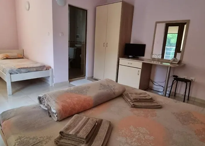 Hotel семеен илиевата къща *